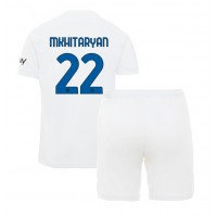 Koszulka piłkarska Inter Milan Henrikh Mkhitaryan #22 Strój wyjazdowy dla dzieci 2023-24 tanio Krótki Rękaw (+ Krótkie spodenki)